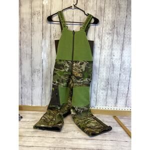 Under Armour Youth Small Stealth Scent Control Mid-Season Bibs Green Camo